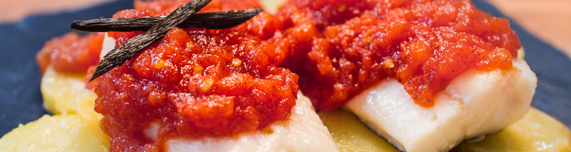 Bacalao con mermelada de tomate casera