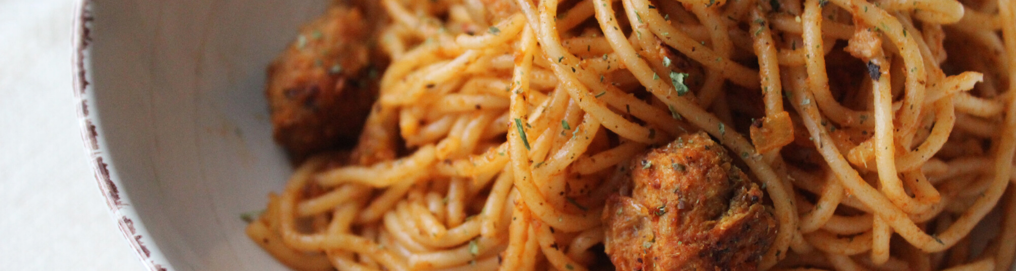 Espaguetis con Albóndigas Vegetarianas&nbsp;&nbsp;