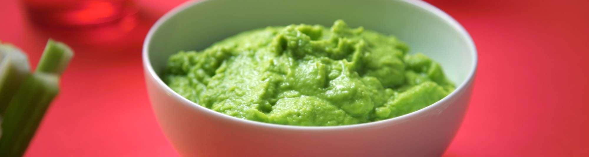 Receta de guacamole de guisantes y mostaza